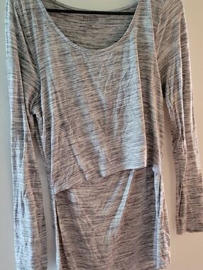 Motherhood Maternity Nursing Light Heather Gray Long Sleeve Nursing Top